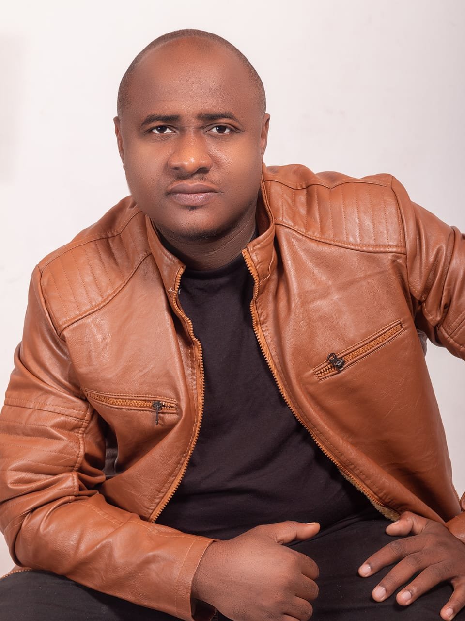 Rencontre exclusive avec l&rsquo;artiste Beethoven Chenet et le couple Jean